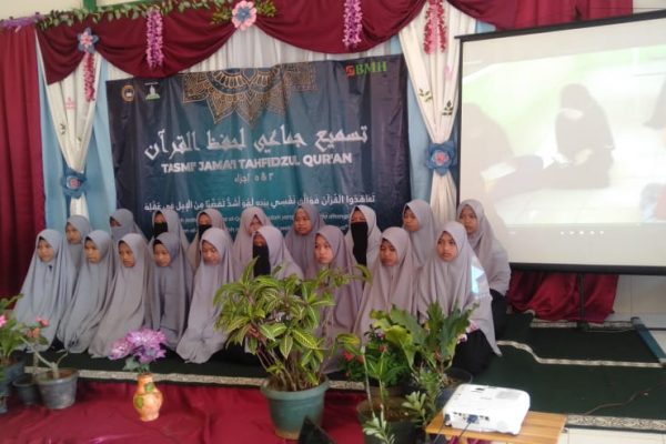 Tasmi’ Jama’i Pesantren Tahfidz Putri Al Burhan Hidayatullah Semarang